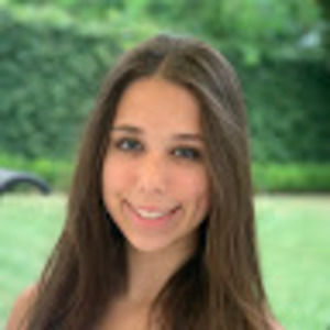 Meet your Posher, Olivia